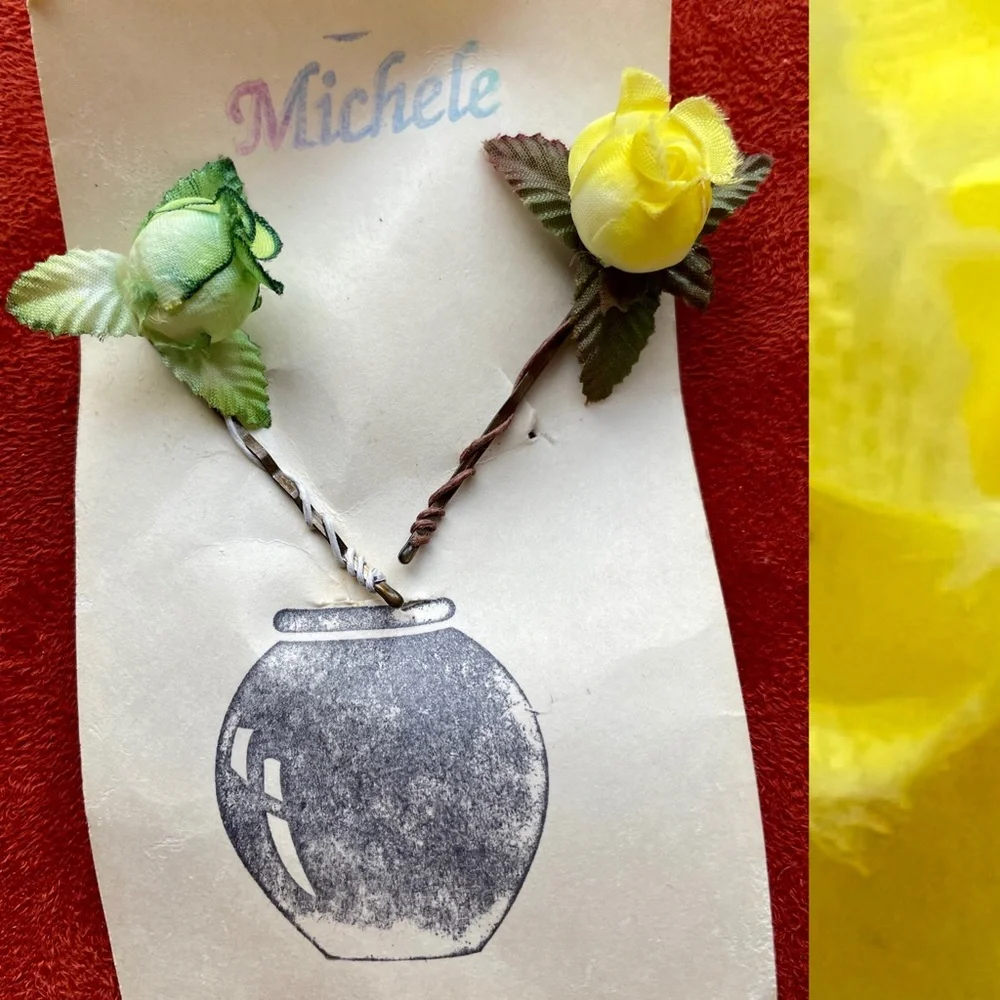 Handmade NWT Fabric Floral ROSES HAIR PINS